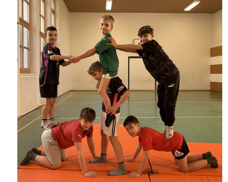 Akrobatische Künste der Klasse 3B