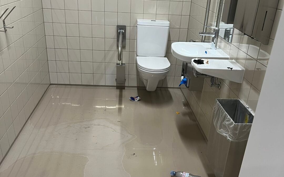 Vandalismus bei der Sporthalle